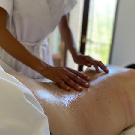 Hotel Lo Smeraldo Roccavivara Ngoại thất bức ảnh