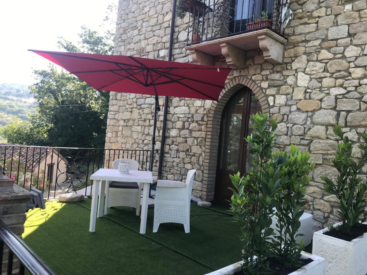 Hotel Lo Smeraldo Roccavivara Ngoại thất bức ảnh